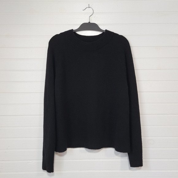 Athleta Hawthorn Merino Wool Mock Crew Neck Sweater Size Large Black Boucle Top - Picture 1 of 7